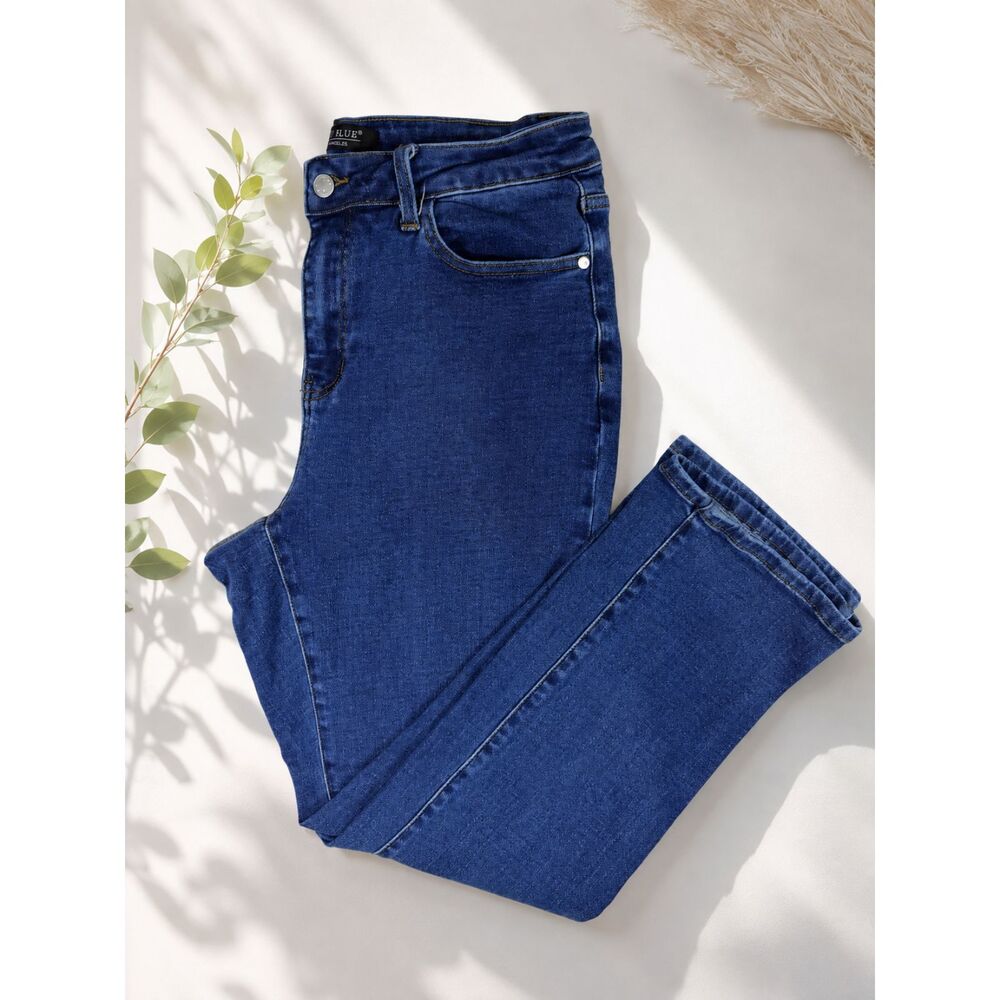 Judy Blue Women's Jeans 14W Blue Mid Rise Straight Leg Stretch Plus Size